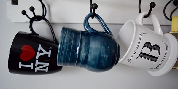 Coffee cups will stay in one piece if you know how to pack cups and glasses for a move.