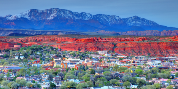 St. George, Utah sits between 55-75 degrees, making it a great city to live in if you want the best weather.